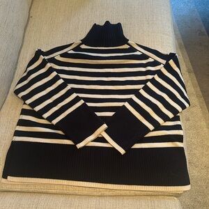 Aritzia Babaton Striped Oversized Sweater XS